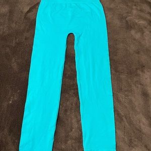 Turquoise Capri Leggings